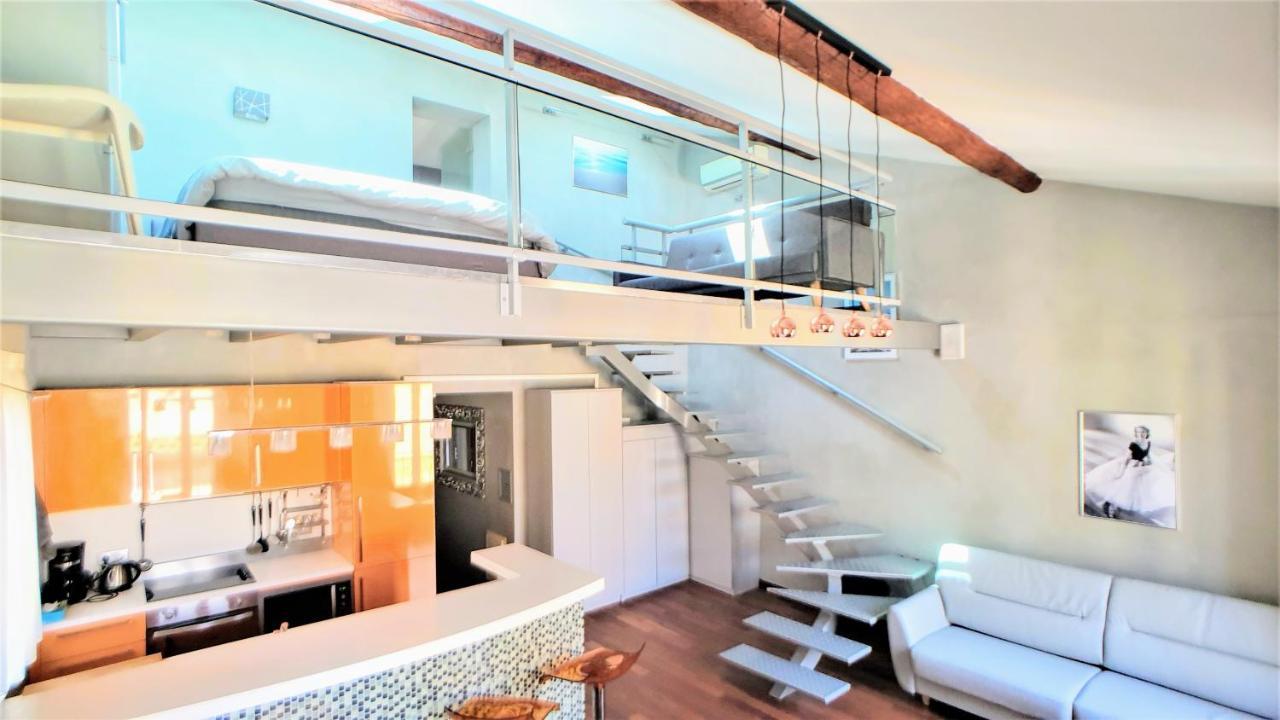 Appart'hôtel Luxe Vieil 75 M2 Avec Parking Apartment *
