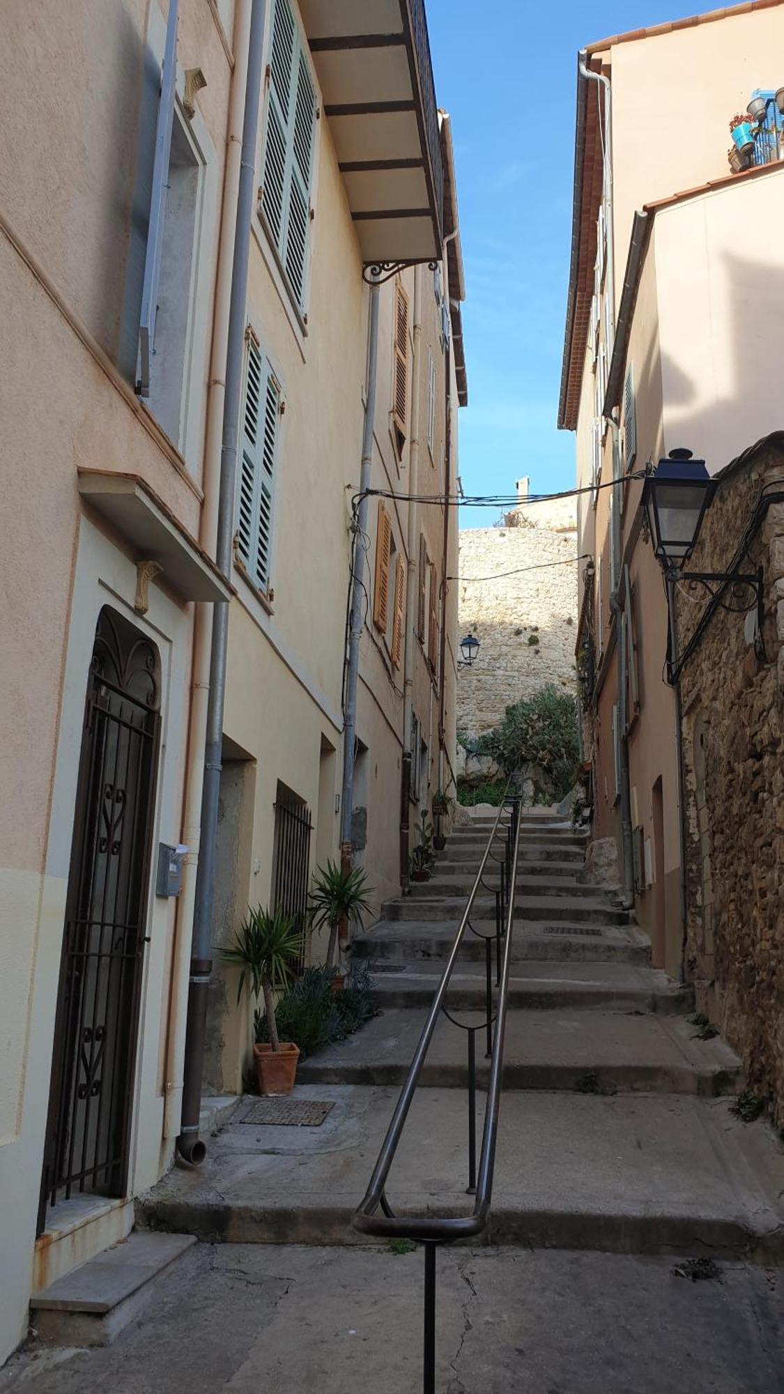 Appart'hôtel Luxe Vieil 75 M2 Avec Parking Apartment